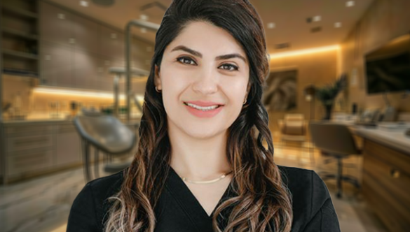 Dr. Elnaz Safarinia
